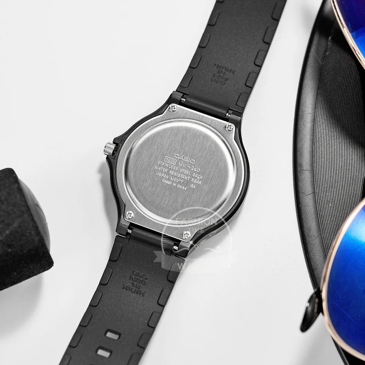 CASIO MW-240 Series Men's Anal - Casio Watches Smartwatch recension och pris